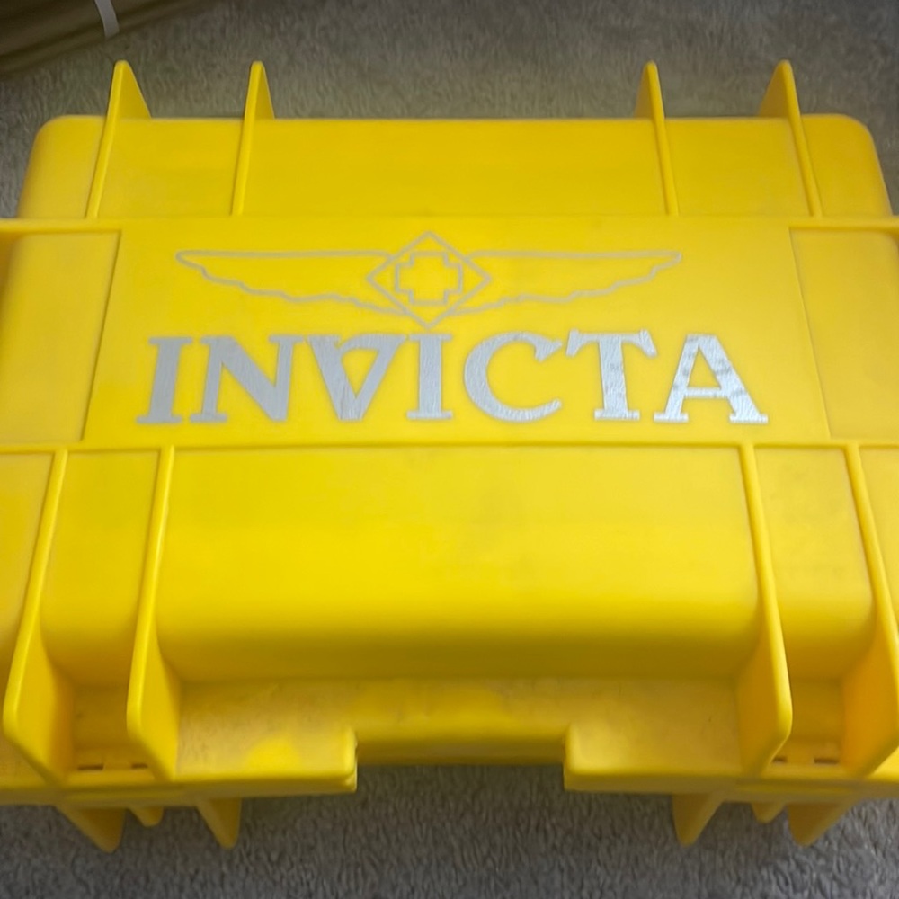 Classic INVICTA watch with case . Never been worn paperwork included